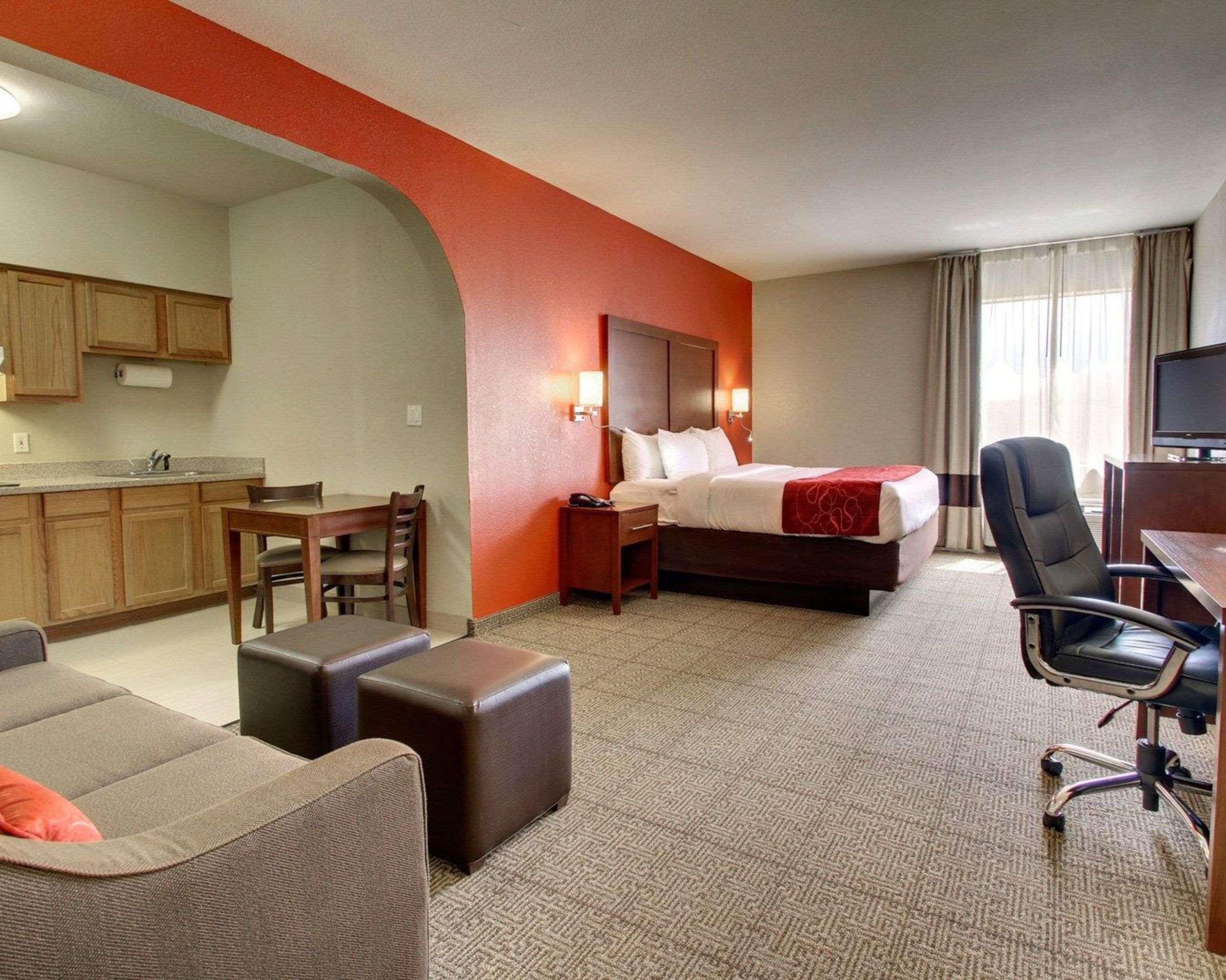 Comfort Suites Tyler South Extérieur photo