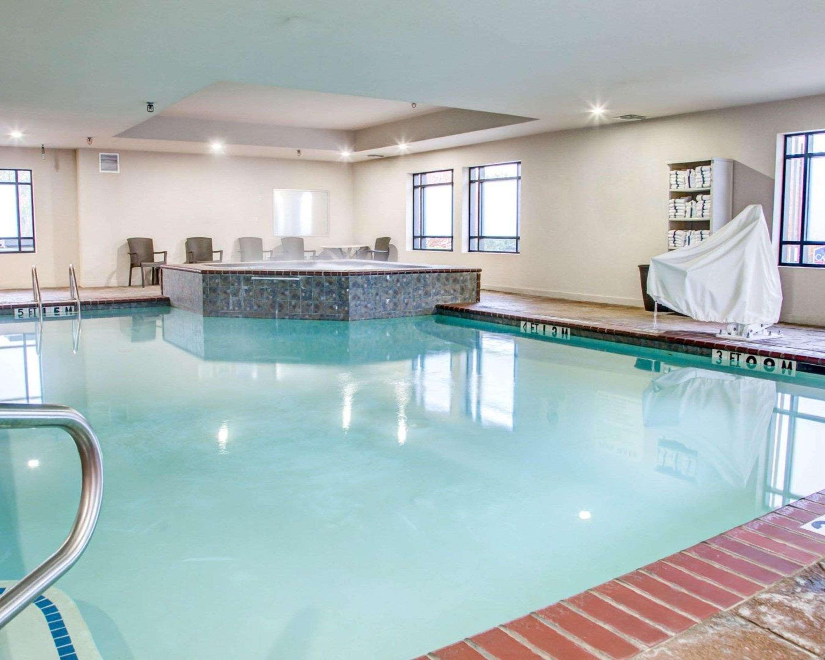 Comfort Suites Tyler South Extérieur photo