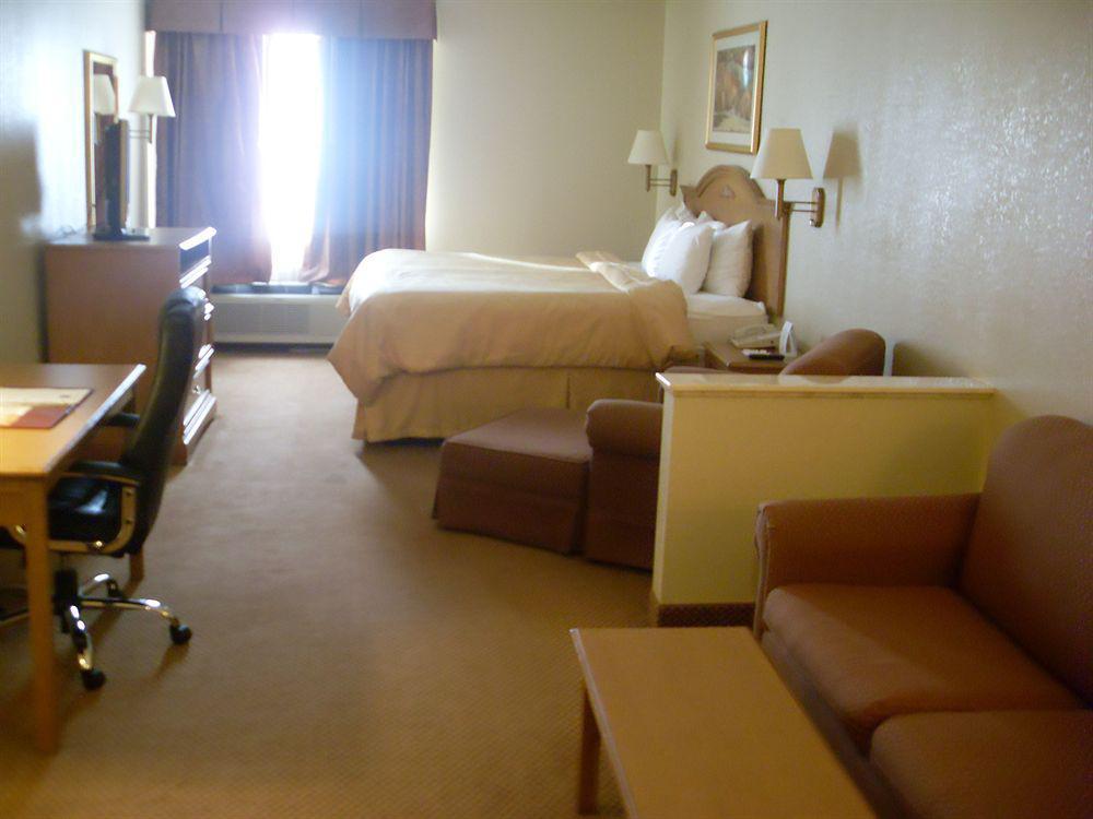 Comfort Suites Tyler South Extérieur photo