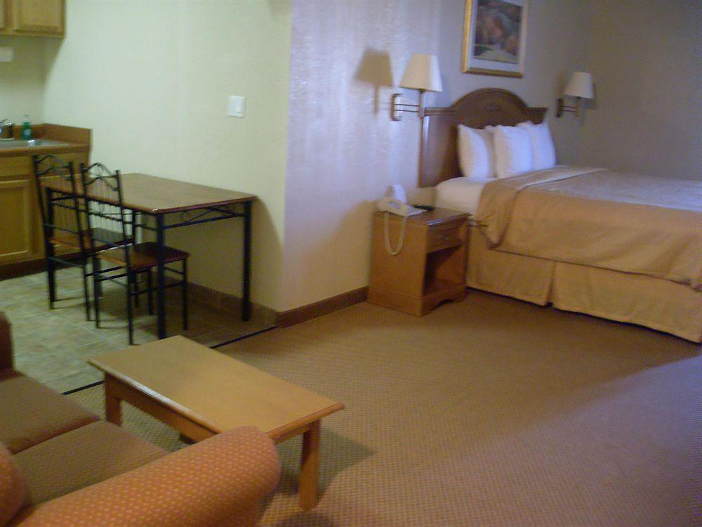 Comfort Suites Tyler South Chambre photo