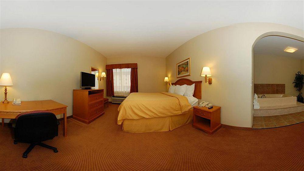 Comfort Suites Tyler South Extérieur photo